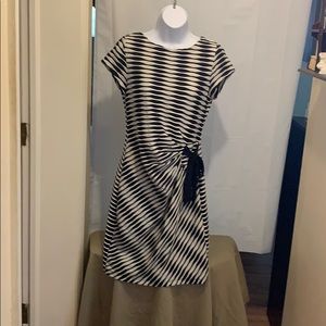 Shelby & Palmer Sz M Navy Blue&White Stripe Dress